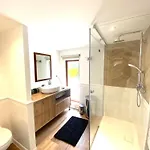 Holiday home La Bucaille A - Vue - Piscine Chauffee - Confidentielle *