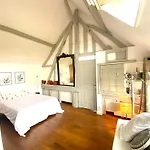 La Bucaille A - Vue - Piscine Chauffee - Confidentielle * Camembert