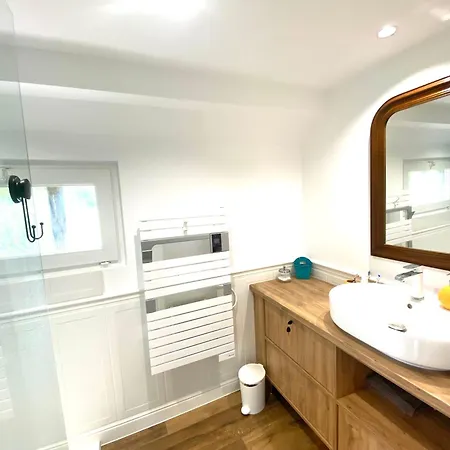 La Bucaille A - Vue - Piscine Chauffee - Confidentielle *