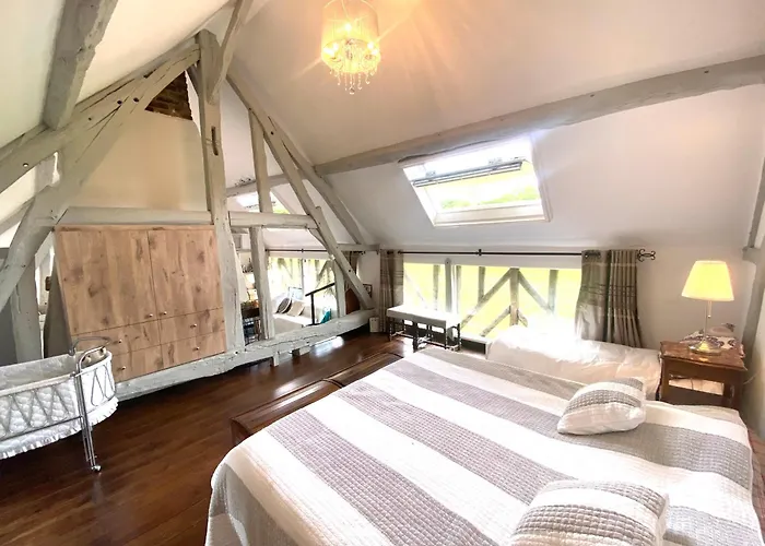 La Bucaille A - Vue - Piscine Chauffee - Confidentielle *